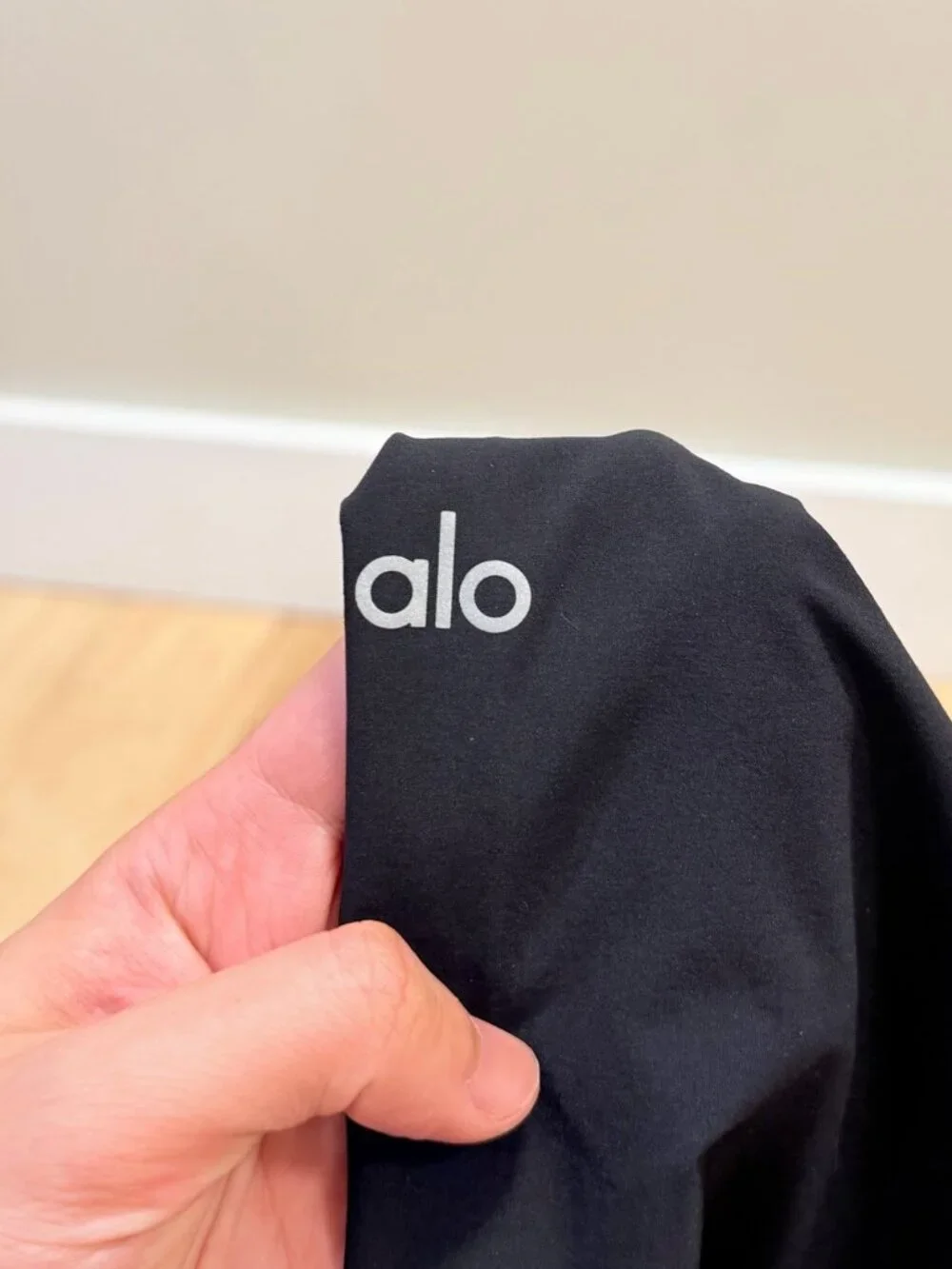 ALO Yoga nwt alo